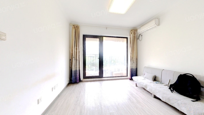 中欧金茂悦三期二手房实景图