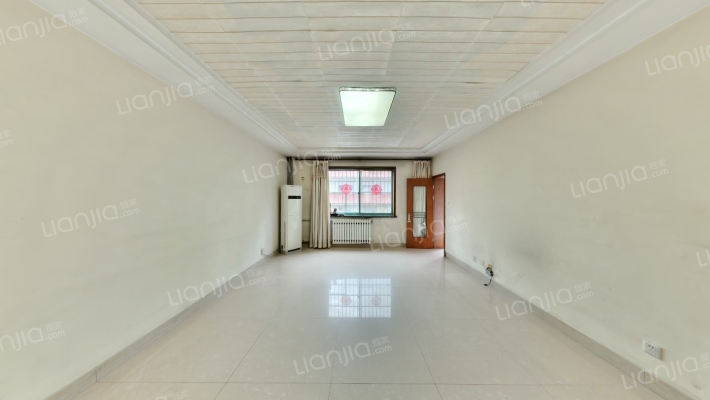 凤城四路工商局家属院二手房实景图