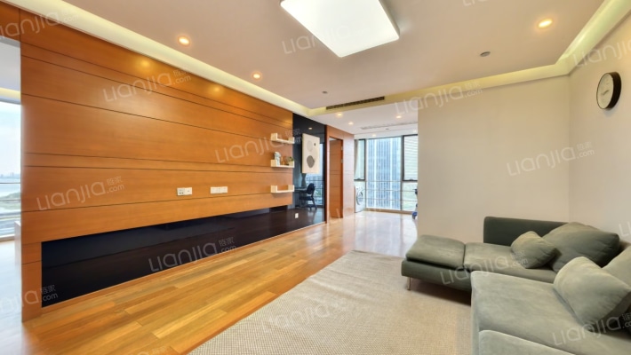 中新星湖公馆二手房实景图