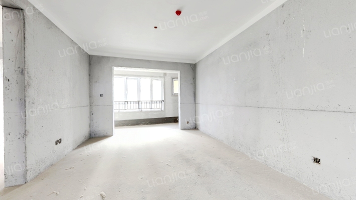 吾悦华府D区二手房实景图