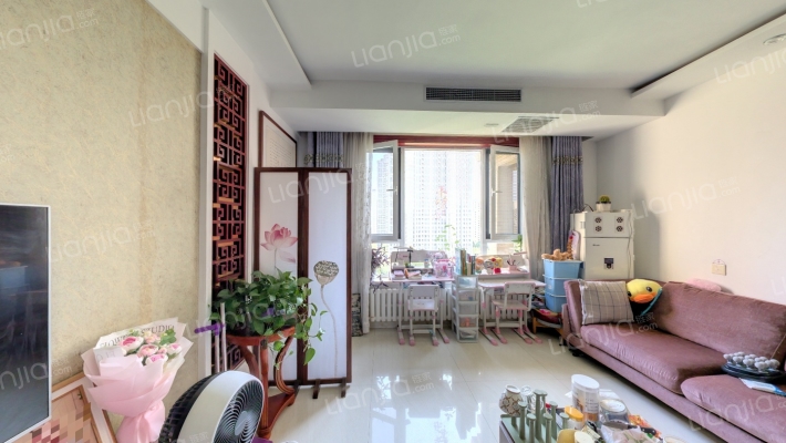 颐丰花园颐馨园二手房实景图