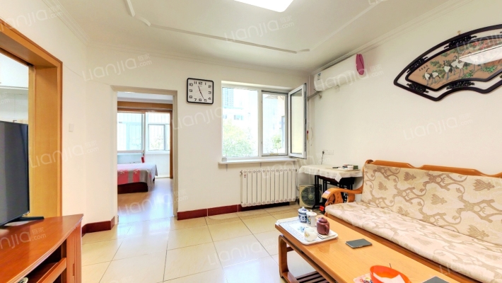 新居里二手房实景图