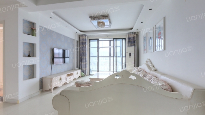 东冠逸品二手房实景图