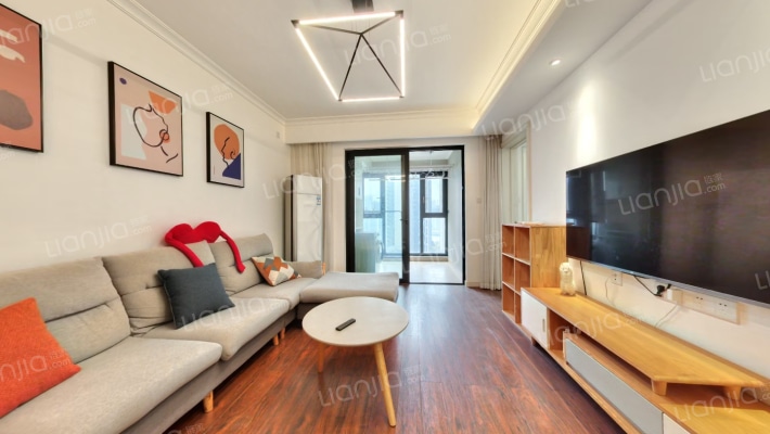 万科魅力之城二手房实景图