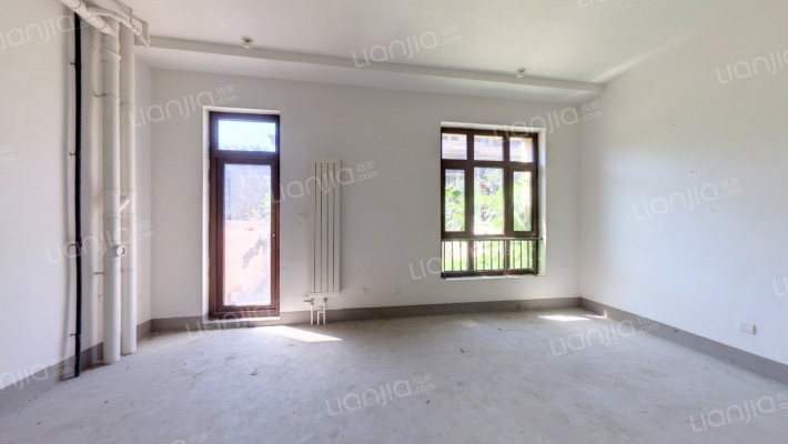 万通新新逸墅二手房实景图