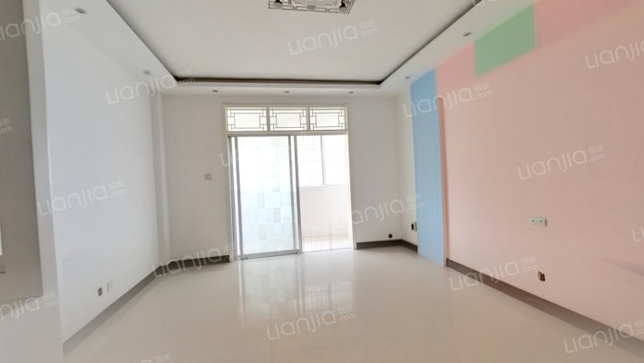 水岸学府豪廷二手房实景图