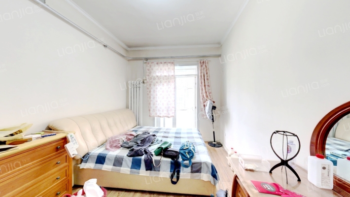 37中宿舍二手房实景图