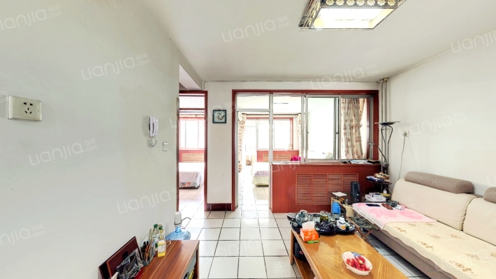 大众日报社第三宿舍南区二手房实景图