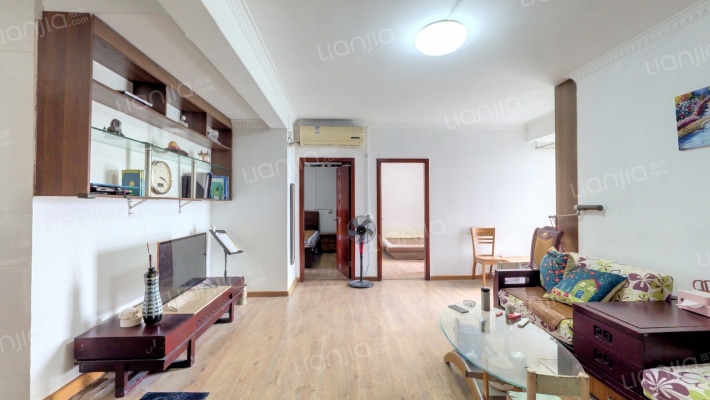 华景新城逸宁居二手房实景图