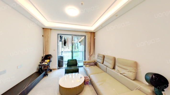 宝龙世家C区二手房实景图