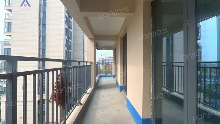 建业警园二手房实景图