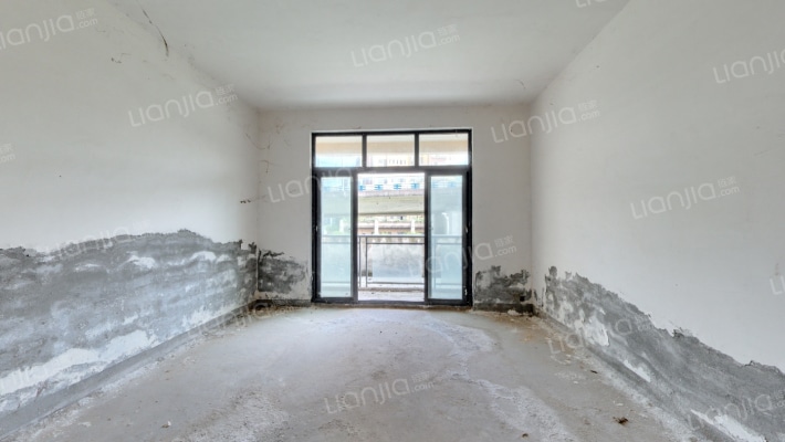 四季花都二手房实景图