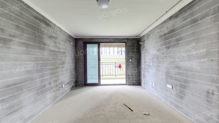 海伦堡瀚江府二手房实景图