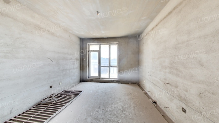 雯霆华苑二手房实景图