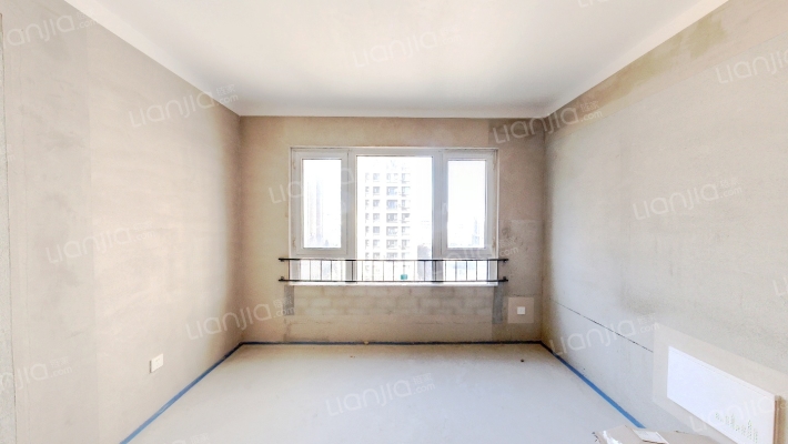 华润考拉住区南园二手房实景图