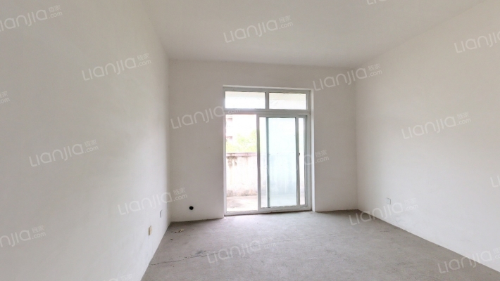 金秋乐园二期二手房实景图