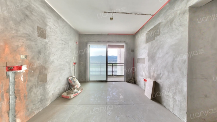 财信新界二手房实景图