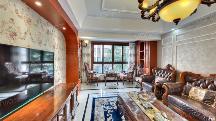 两江春城春麓苑二手房实景图