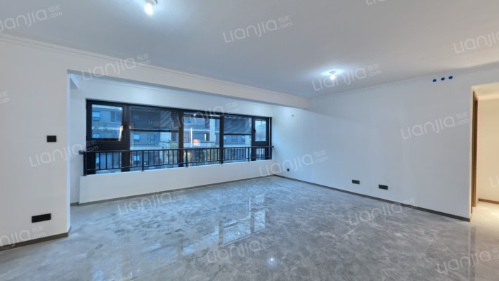 桂语春山二手房实景图