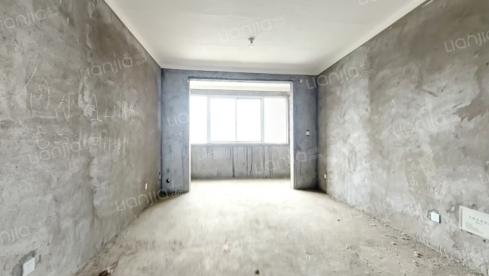 金尊华府二手房实景图