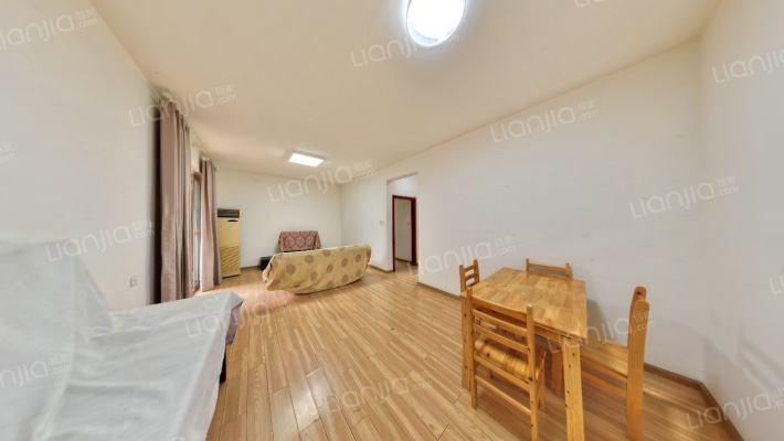 卓锦城四期二手房实景图