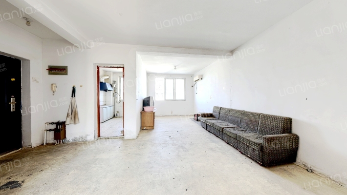 海盛花苑二手房实景图