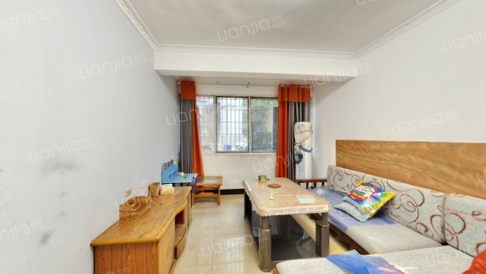 土石方小区二手房实景图