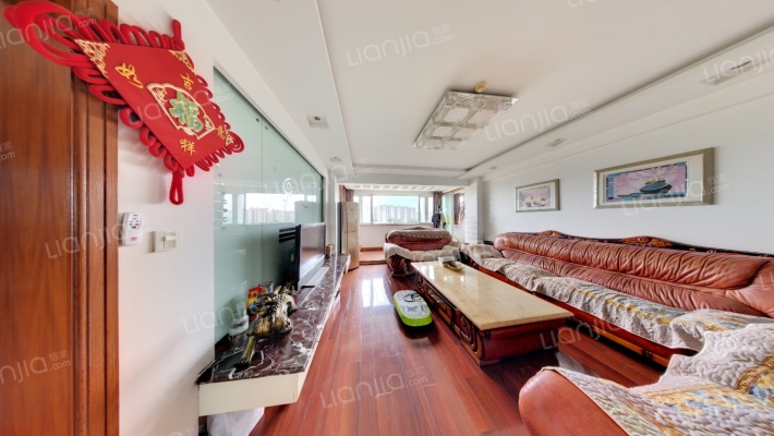 名都花苑东区二手房实景图