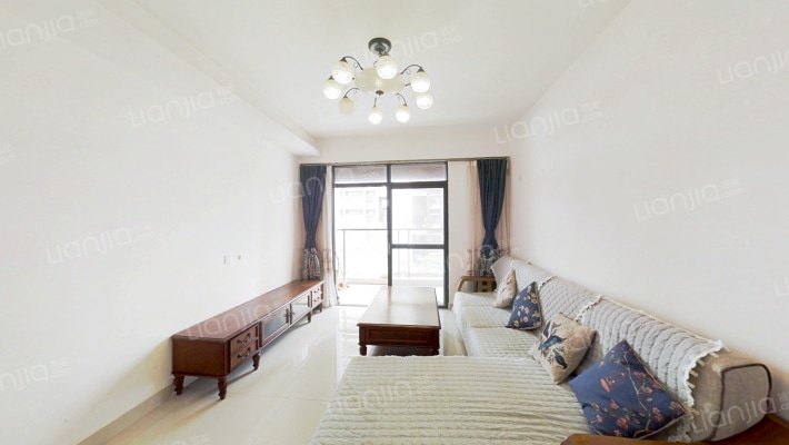 湾畔雅苑二手房实景图