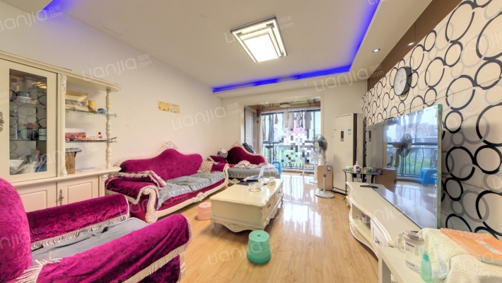 尚房国际公馆二手房实景图