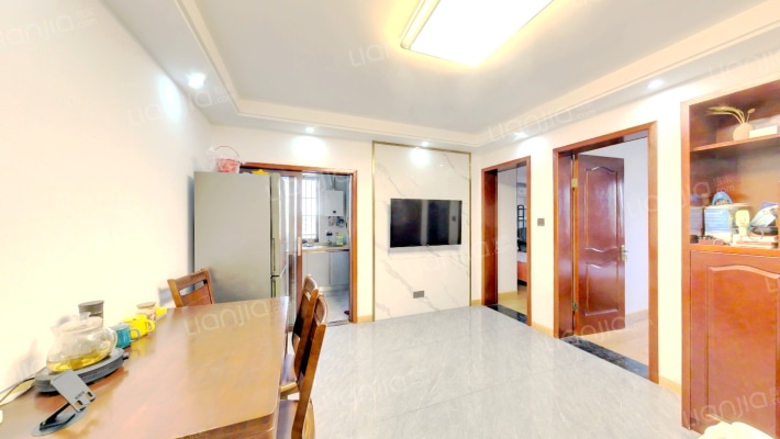 太古城二手房实景图