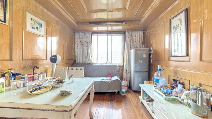 新升新苑二手房实景图