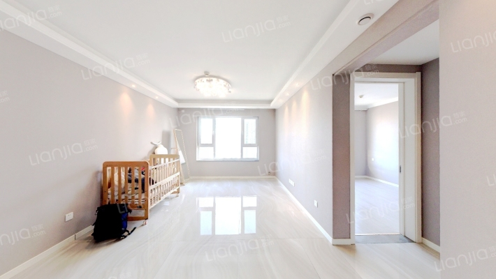 旭辉峰尚二手房实景图