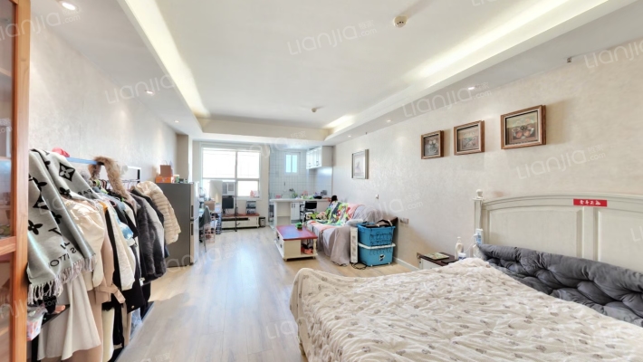 华威国际大厦二手房实景图