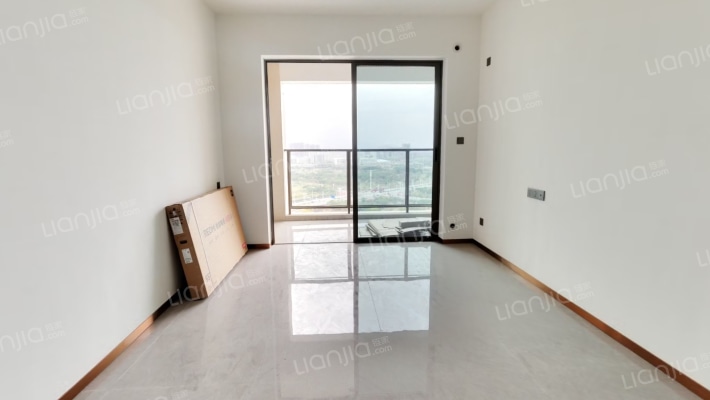 昊艺尚苑二手房实景图