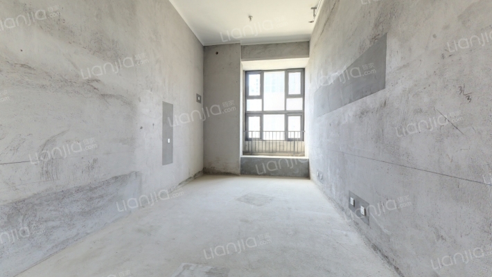 亚新嵩山路新公馆二手房实景图