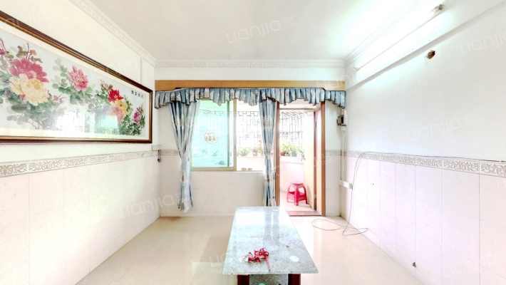 榕树角大街二手房实景图