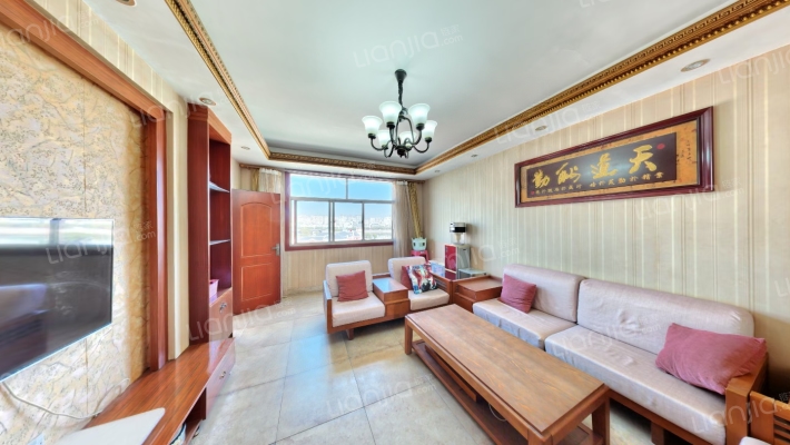 蓝天公寓二手房实景图