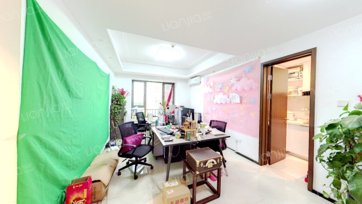 凯旋门二手房实景图