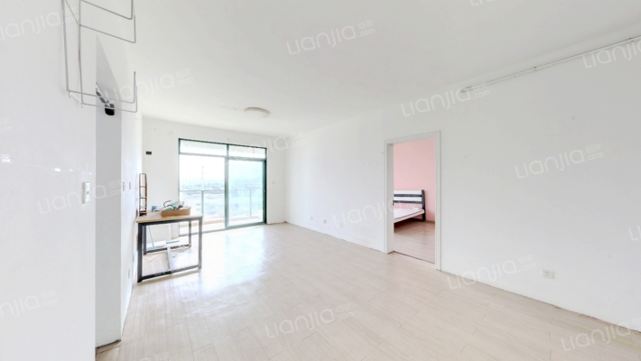 中梅苑二期二手房实景图