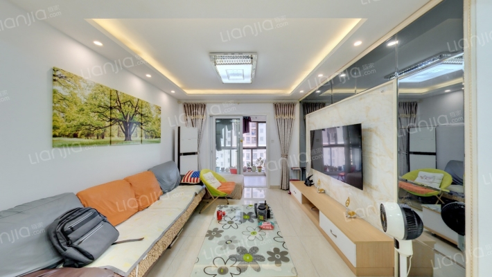 阿卡迪亚一区二手房实景图