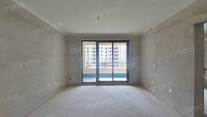 希尔顿逸林府东苑二手房实景图