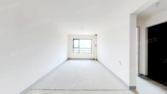 中海铂悦公馆二手房实景图