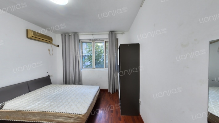 信义新村二手房实景图