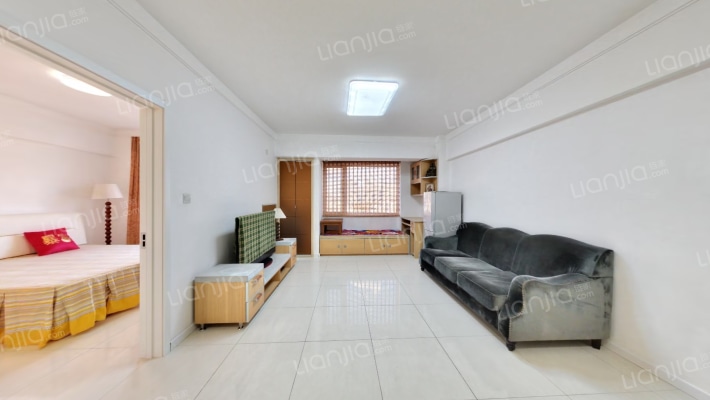 富有大厦二手房实景图