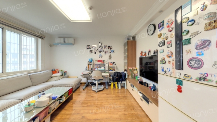 园丁楼二手房实景图