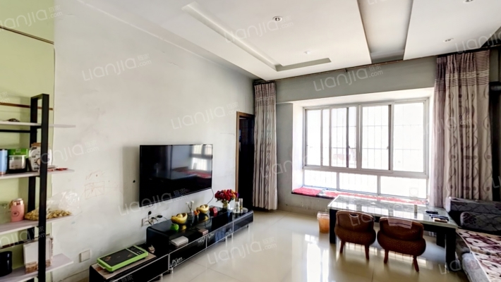 钢城大道中段7号二手房实景图