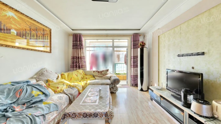 坤明美地二手房实景图