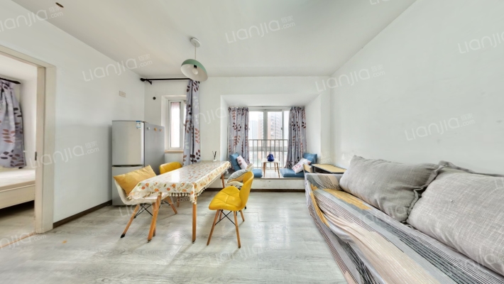 德泽家园二手房实景图