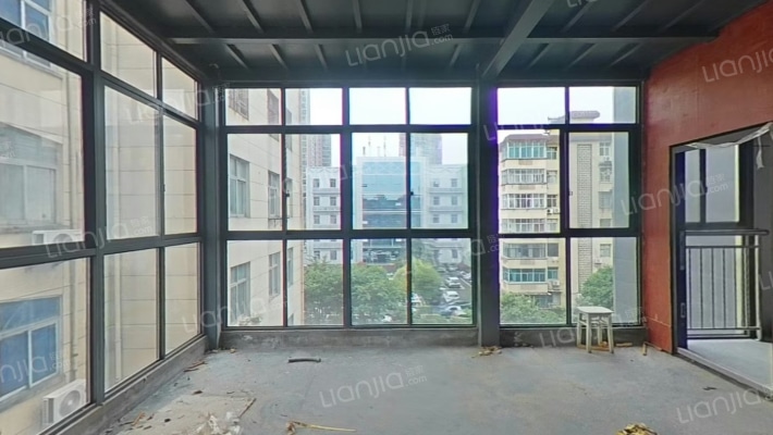 微波楼小区二手房实景图